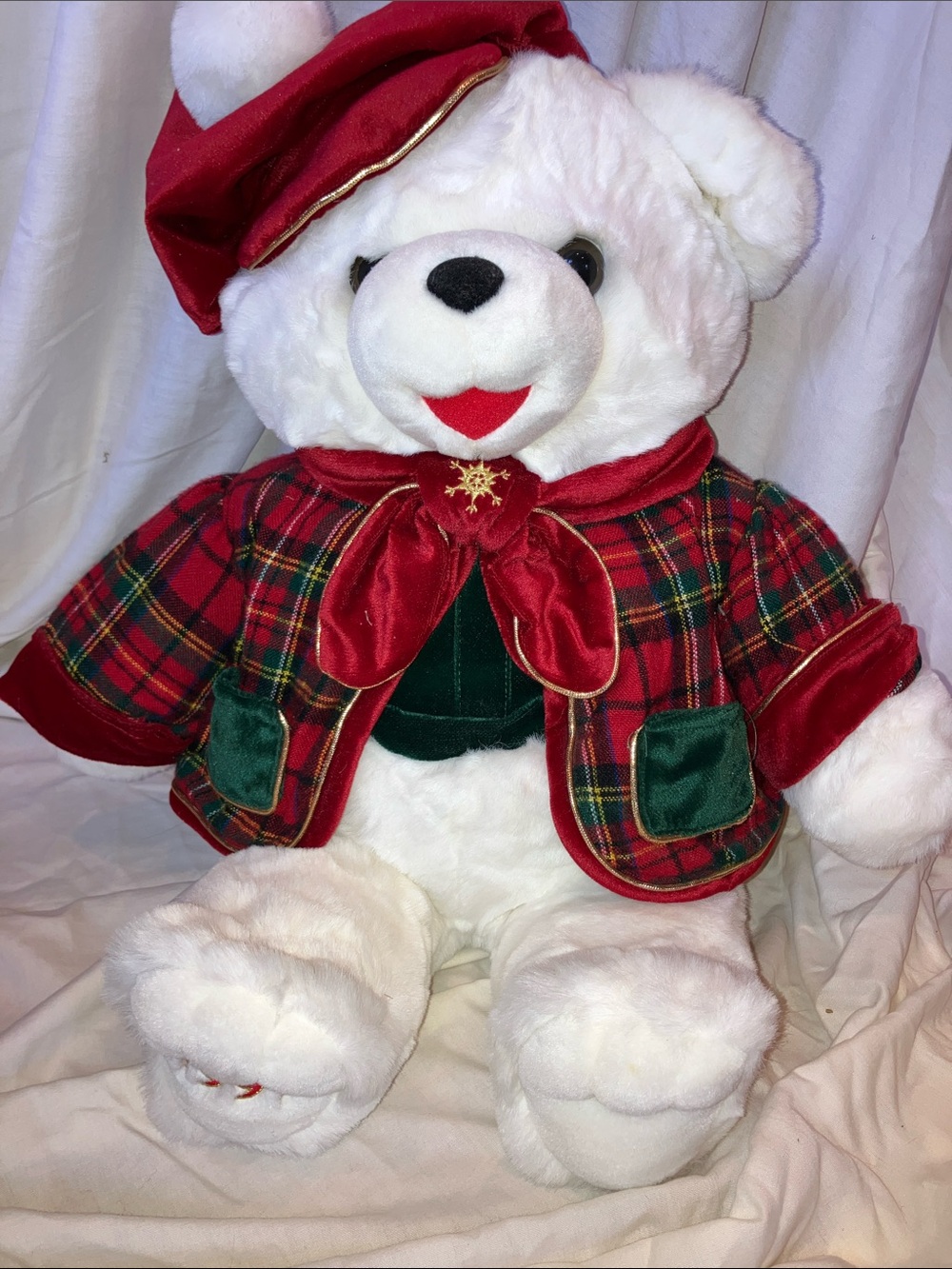 SNOWFLAKE TEDDY VINTAGE PLUSH HOLIDAY 1999 TEDDY VELVET HAT PLAID COAT 23”